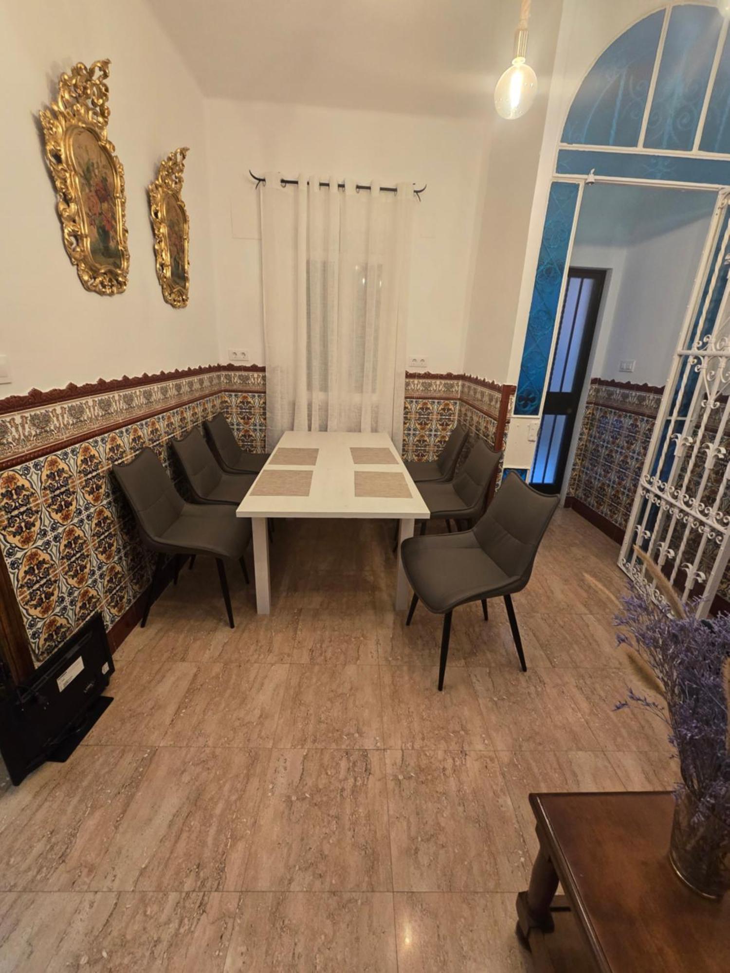 Casa De La Tata La Juderia Sevilla Екстериор снимка